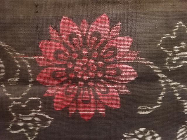 JAPANESE KIMONO / ANTIQUE FLORAL ARABESQUE PATTERN WOVEN DORO OSHIMA T